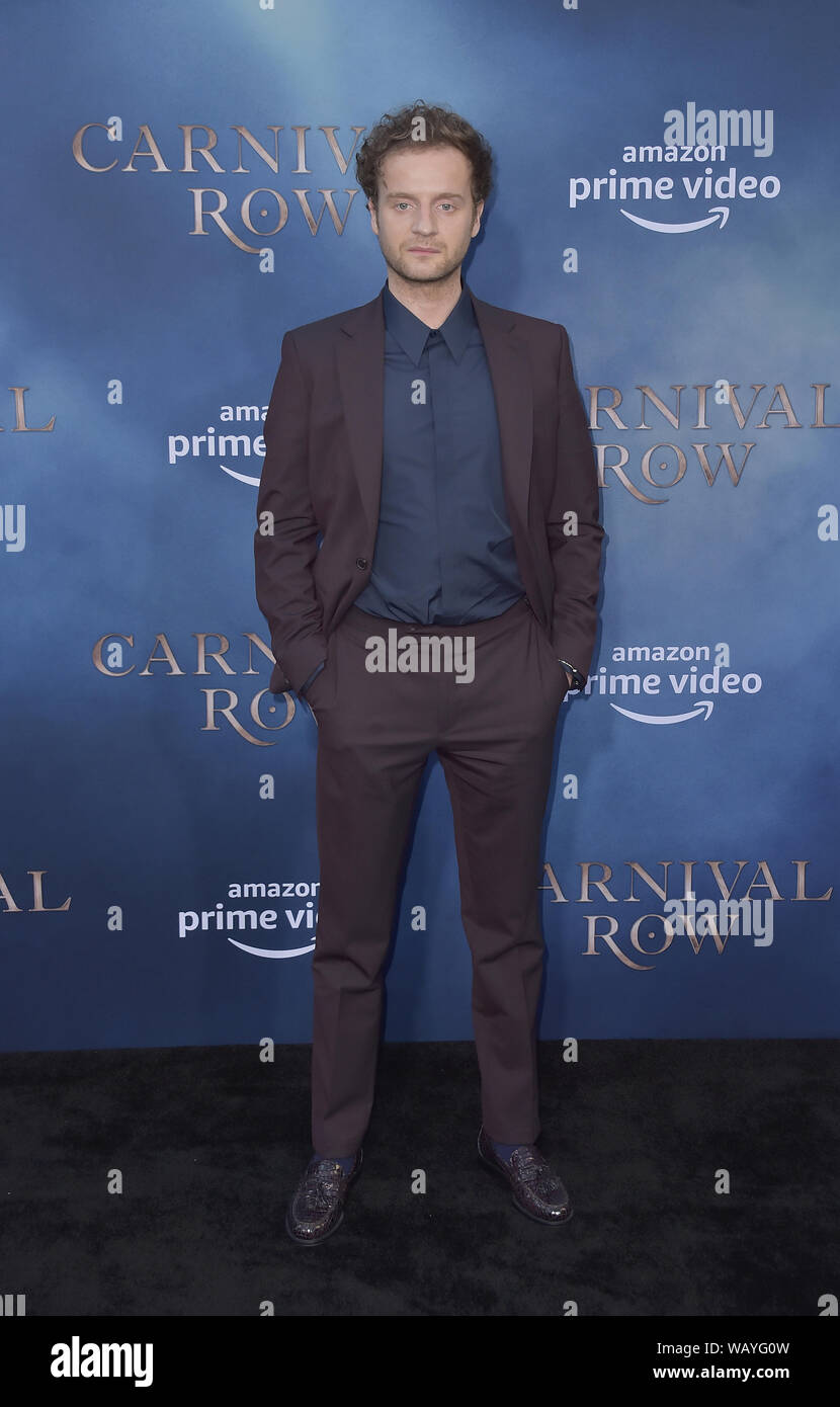 Hollywood, Ca. 21 Aug, 2019. Andrew Gower, im LA Premiere von Amazon 'Karneval Row' bei TCL Chinese Theatre in Hollywood, Kalifornien, am 21. August 2019. Credit: Faye Sadou/Medien Punch/Alamy leben Nachrichten Stockfoto