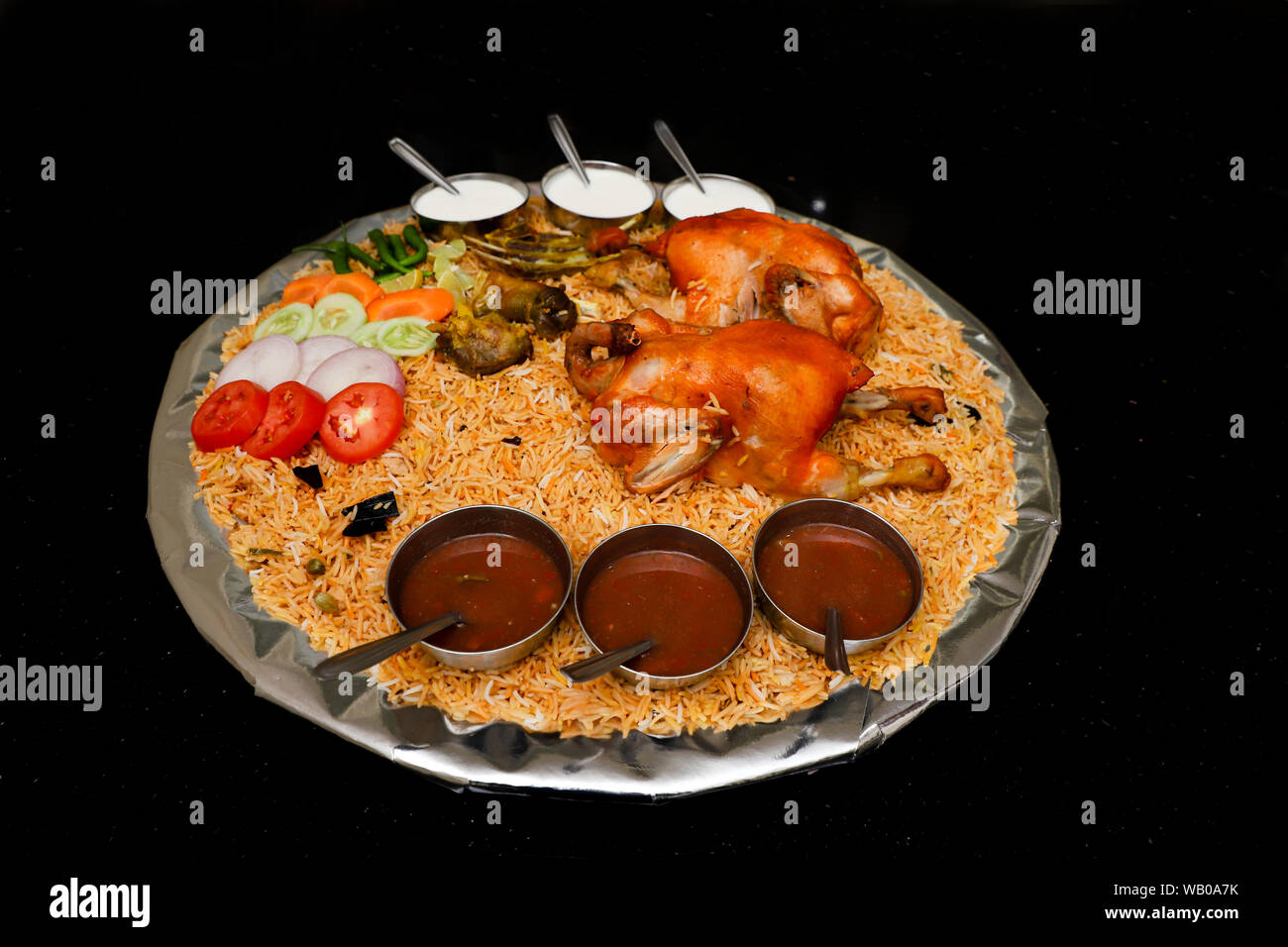 Kuzhi Kuzhimanthi (Mandi) im arabischen Stil essen jetzt in Kerala verfügbar Stockfoto