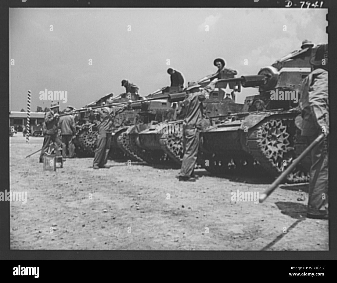 Vintage WWI Panzerwagen Tank oder ähnliche schwarz-weiß Foto Stockfoto