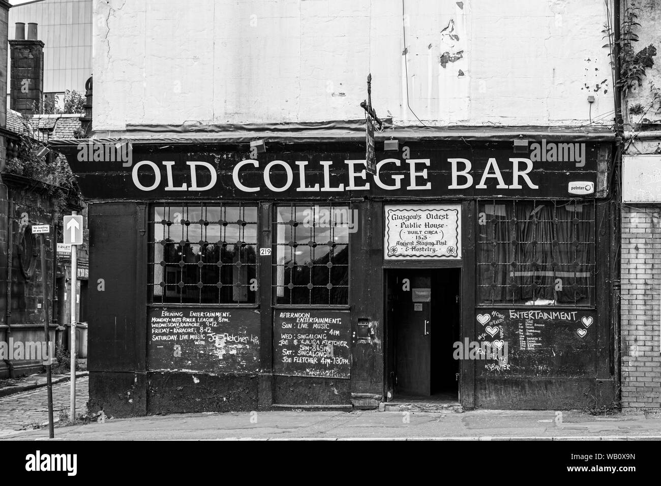 Glasgow, Schottland, Großbritannien - 22 Juni, 2019: Der alte College Bar dachte, das älteste Pub in Glasgow etwas frische Farbe. Stockfoto