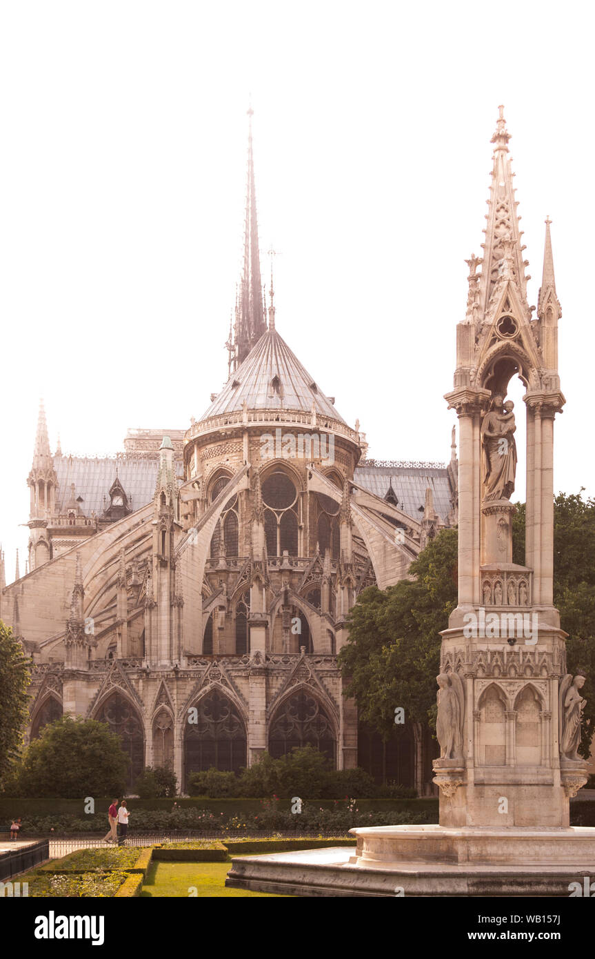 La Fontaine De La Vierge Stockfotos und bilder Kaufen Alamy