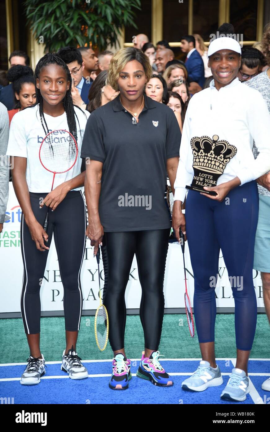 Serena Williams And Venus Williams Stockfotos Und Bilder Kaufen Seite 3 Alamy
