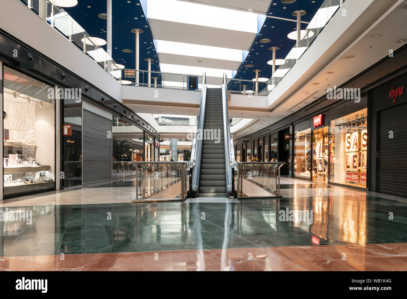Santiago de Compostela, Spanien, 22. August 2019: Als Cancelas Shopping Mall Stockfoto