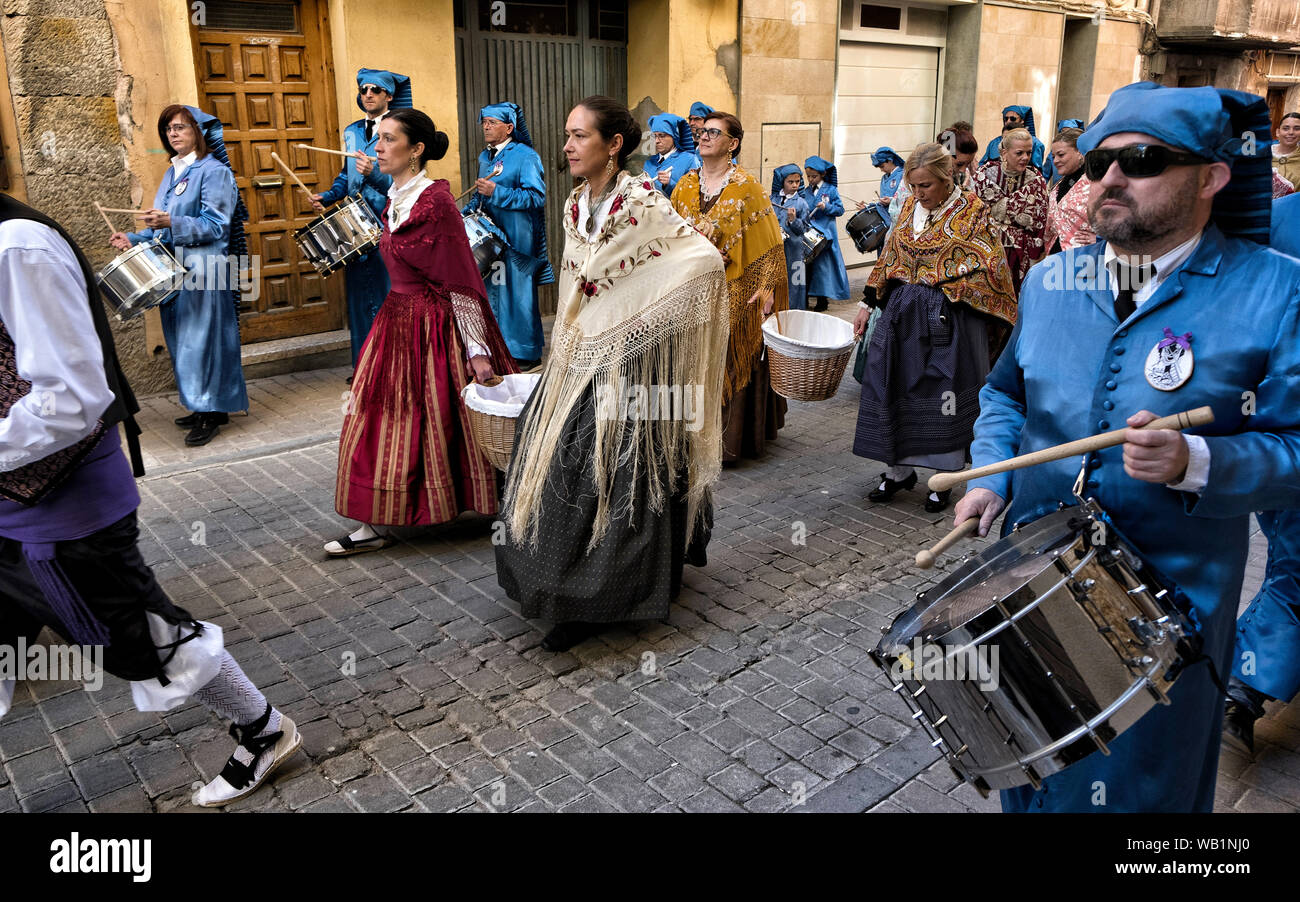 ALCANIZ, Teruel, Spanien - 30. März: Ostern feiern, der Klang der Trommeln in der Region Aragon am 30. März 2018 in Teruel, Spanien gehört werden kann. Stockfoto