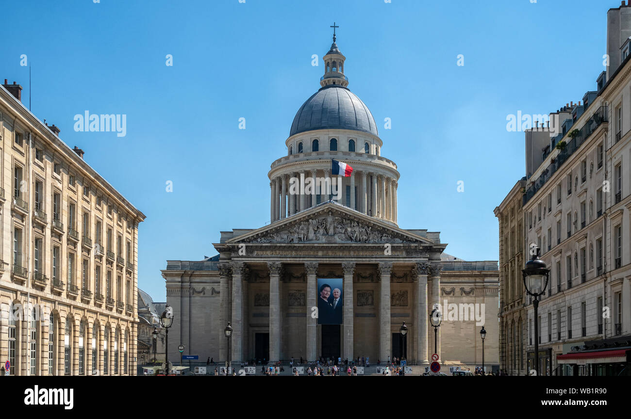 PARIS, FRANKREICH - 03. AUGUST 2018: Das neoklassizistische Pantheon (Architekt Jacques-Germain Soufflot). Ein Mausoleum für berühmte französische und Pariser CI Stockfoto