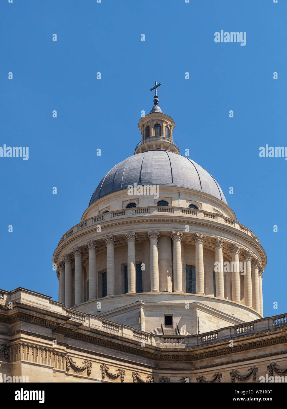 PARIS, FRANKREICH - 03. AUGUST 2018: Das neoklassizistische Pantheon (Architekt Jacques-Germain Soufflot). Ein Mausoleum für gefeierte Franzosen und Pariser Stockfoto