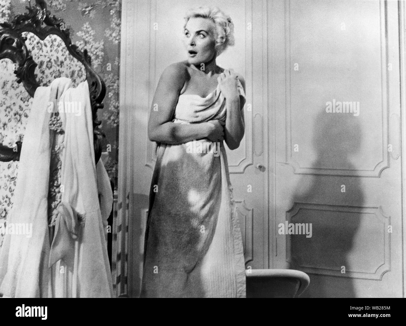 Shirley Eaton, auf dem der Film "Drei Mann in einem Boot', Romulus Filme, 1956 Stockfoto