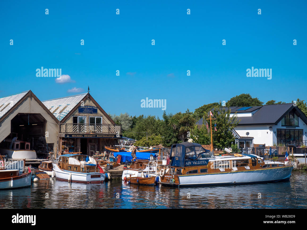 Traditionelle Bootsbauer, Laleham Staines, River Thames, Surrey, England, UK, GB. Stockfoto