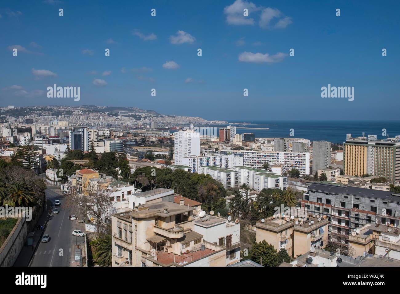 Algerische Stadt 4 Buchstaben