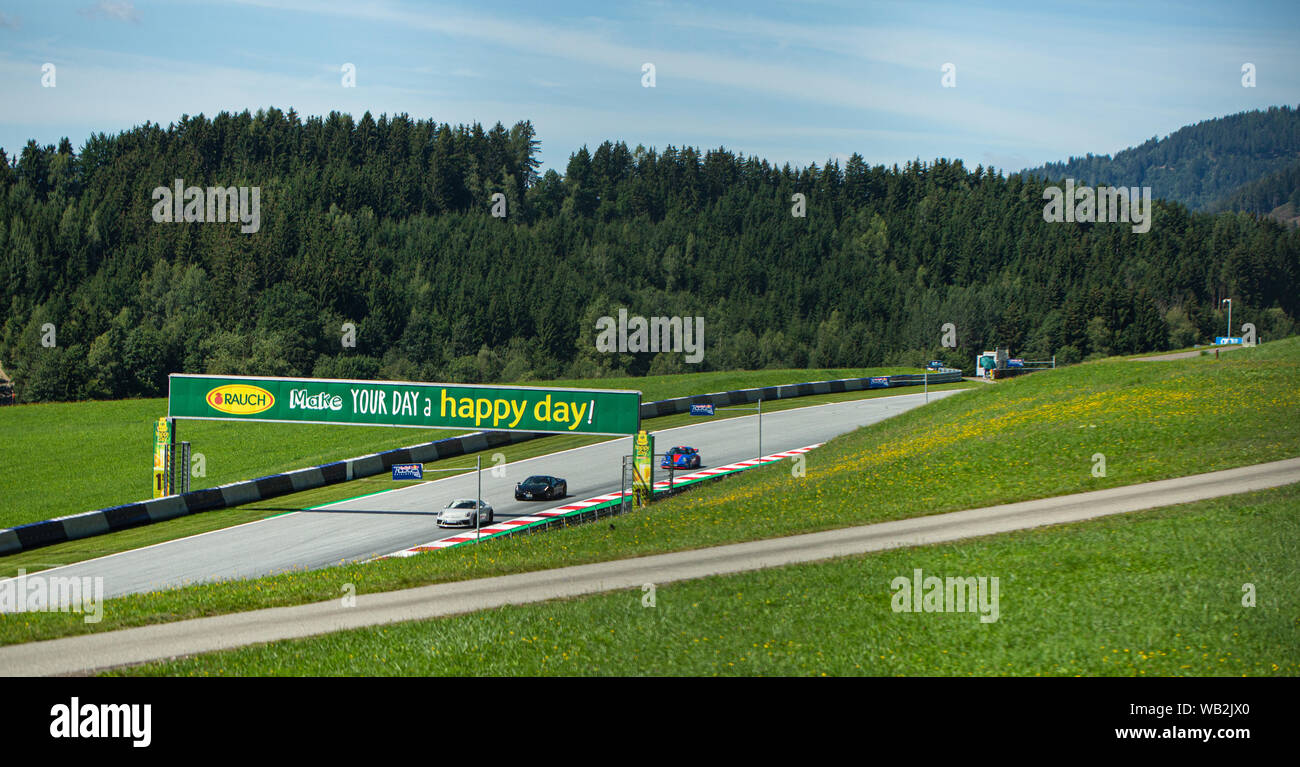 Spielberg Steiermark/Österreich - 15. August 2019 Panoramablick auf Red Bull Ring Red Bull Ring ist ein Motorsport Rennstrecke in Spielberg Steiermark Österreich Stockfoto