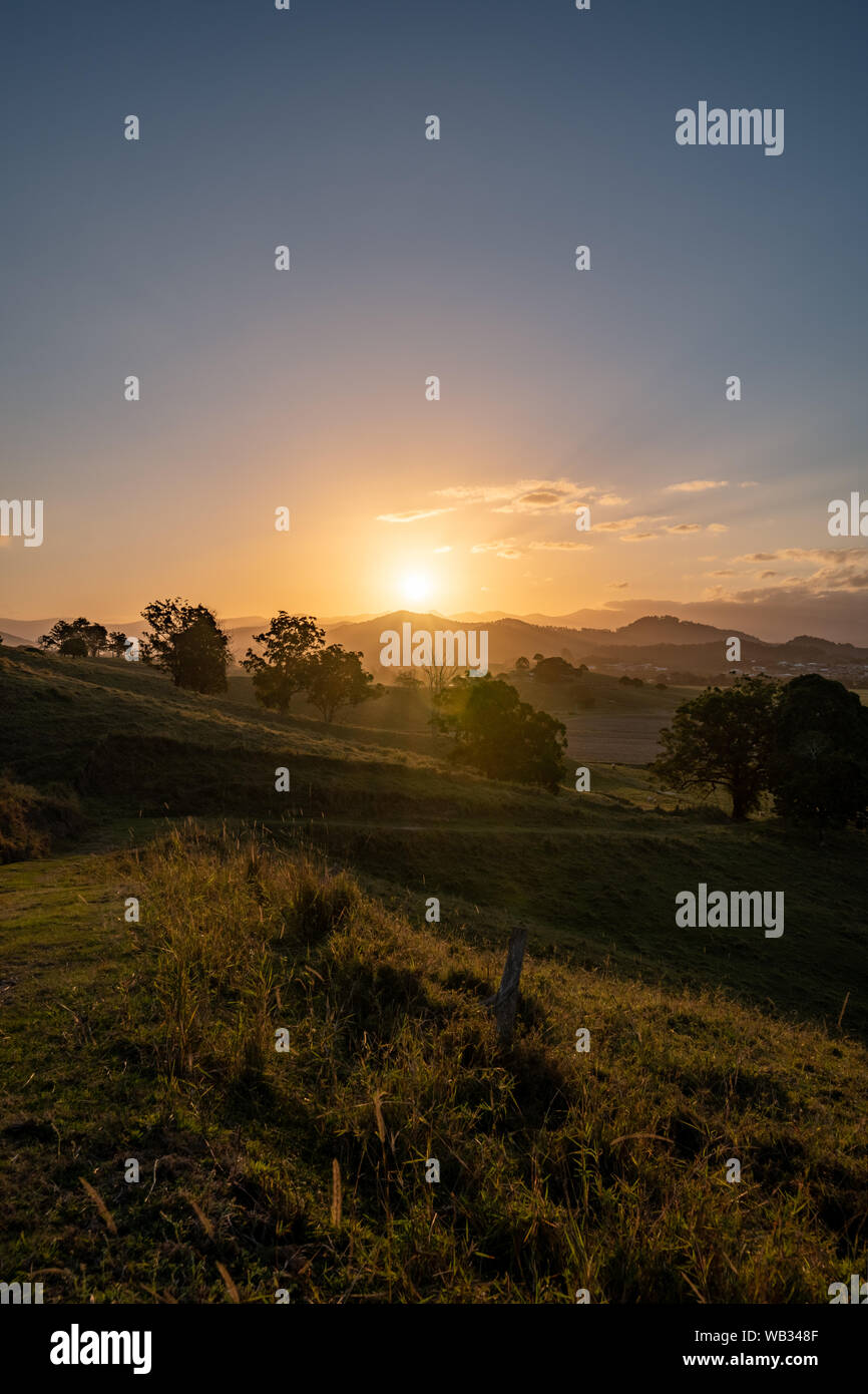 Dramatischer Sonnenuntergang über Murwillumbah Stockfoto