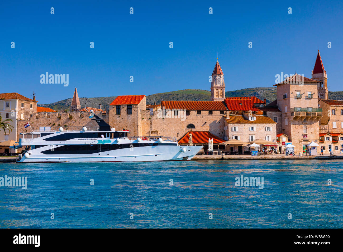 Trogir Hafen, Trogir, Dalmatinische Küste, Kroatien, Europa Stockfoto