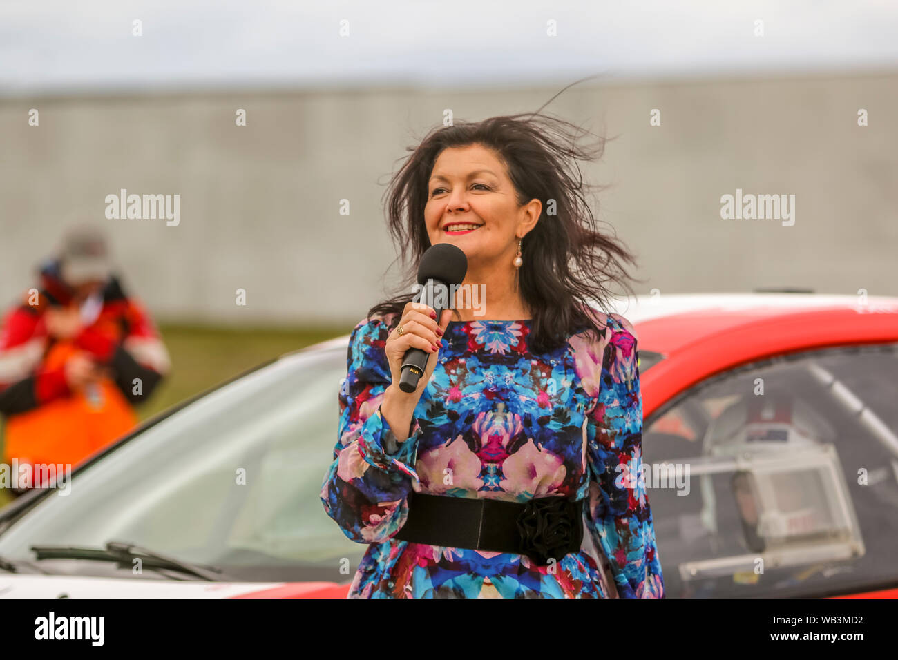 Ballarat, Victoria, Australien. 24. August 2019 - Cams australische Meisterschaften/viktorianischen Meisterschaften - Eureka Rush Rally. Die Begrüßung von Cr Samantha McIntosh Bürgermeister von Ballarat, Victoria. Credit: Brett Keating/Alamy leben Nachrichten Stockfoto