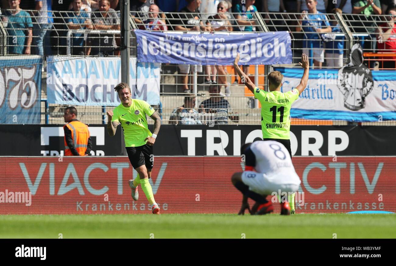 Bochum, Deutschland. 24 Aug, 2019. firo: 24.08.2019, Fußball, 2.Bundesliga, Saison 2019/2020 VfL Bochum - SV Wehen Wiesbaden Jubel zum 0:3, SCHAFFLER, Wehen | Verwendung der weltweiten Kredit: dpa/Alamy leben Nachrichten Stockfoto