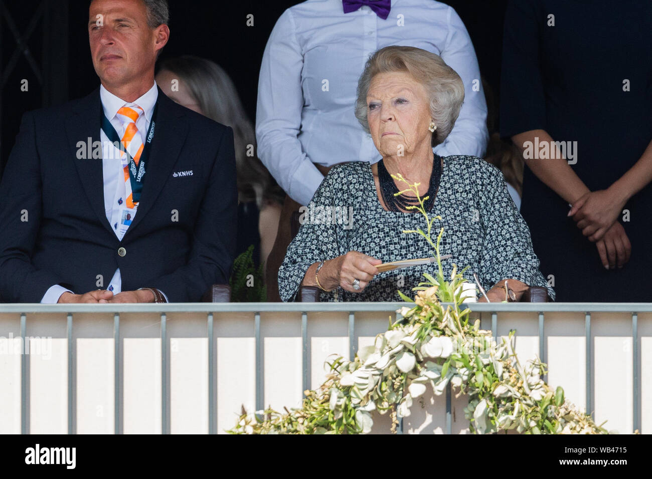 Rotterdam, Niederlande. 24 Aug, 2019. Europäische Meisterschaft, Pferdesport, Dressur, Grand Prix Freestyle (freestyle): Die niederländische Prinzessin Beatrix folgt der Wettbewerb. Credit: Rolf Vennenbernd/dpa/Alamy leben Nachrichten Stockfoto