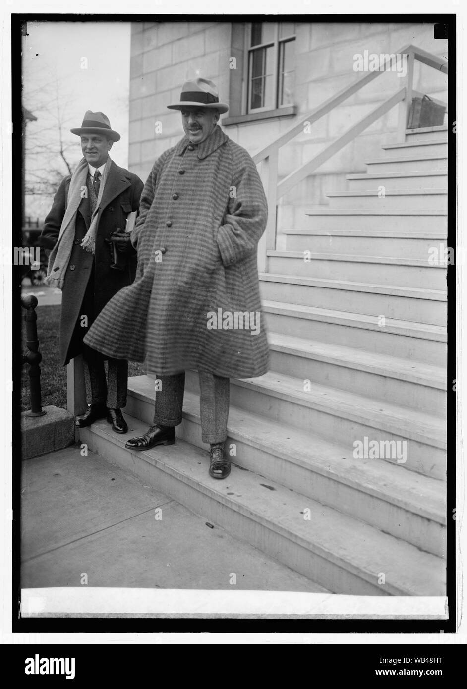 E.B. McLean, [3/12/24] Abstract / Medium: 1 Negativ: Glas; 5 x 7 in. oder kleiner Stockfoto