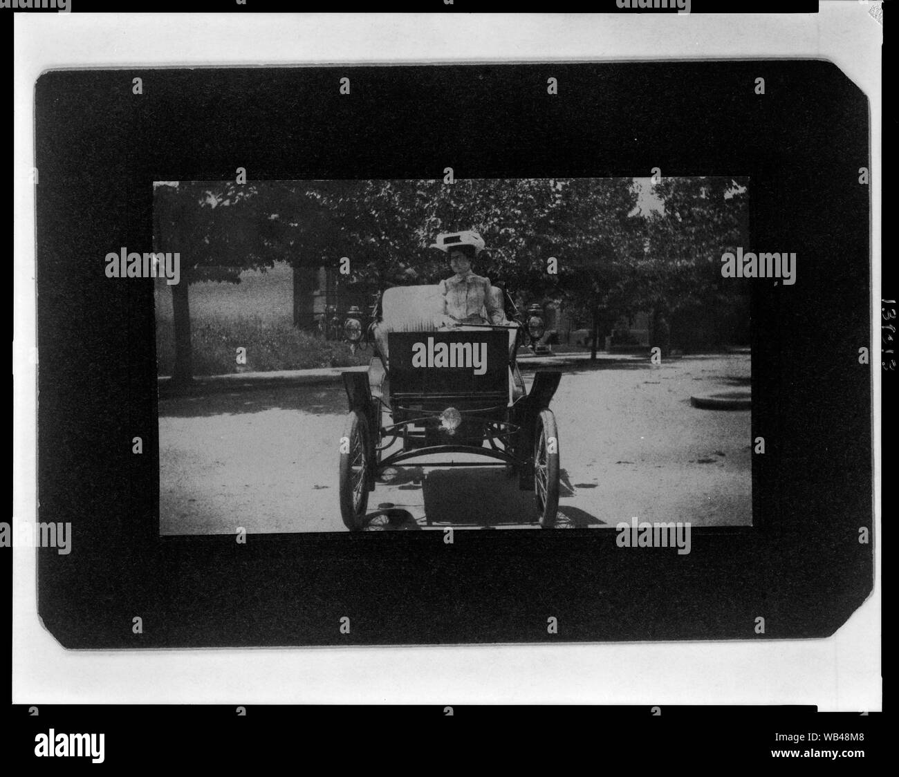 E.B.W. in erste elektrische Auto angetrieben durch eine Dame im Distrikt von Columbia Abstract / Medium: 1 Fotoabzug. Stockfoto