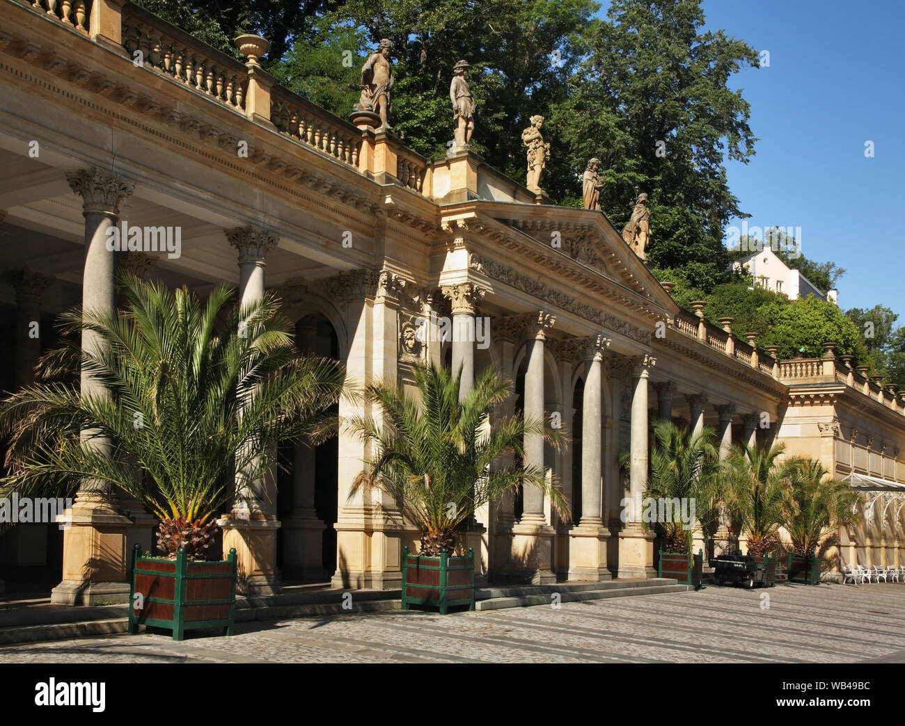 Mill Colonnade an Mlynske nabrezi Straße in Karlsbad. Böhmen. Der Tschechischen Republik Stockfoto