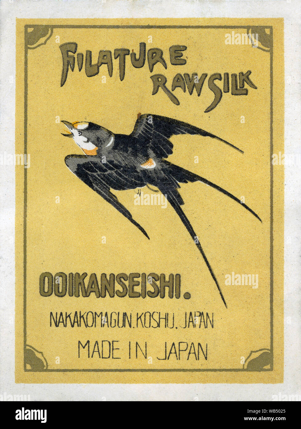 [Pre-war Japan - Japanische Seide Label] - Seide, Label, eine Abbildung einer Schwalbe, für Ooikanseishi Filature Grège in Nakakomagun, Koshu, Yamanashi Präfektur produziert. 20. Jahrhundert vintage Label. Stockfoto