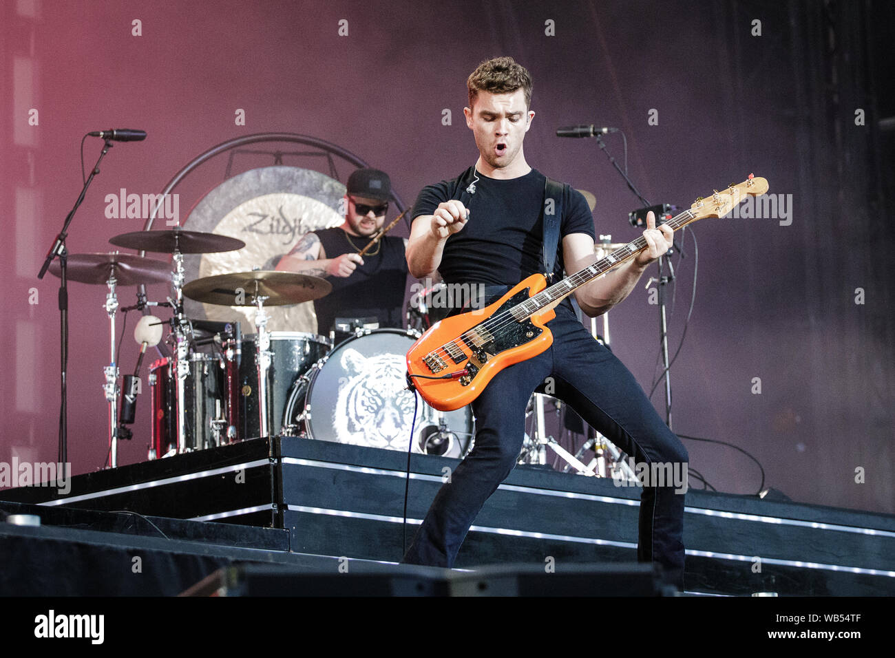 Royal Blood live auf der Bühne des Festival Leeds, UK, 24. August 2019. Stockfoto