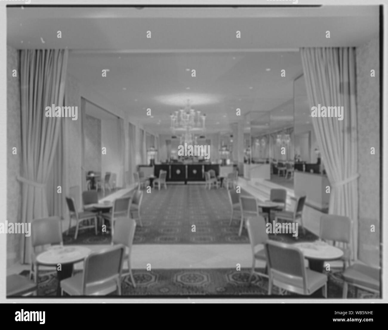 Essex House, Kolonnaden. Abstract / Medium: Gottscho-Schleisner Sammlung Stockfoto