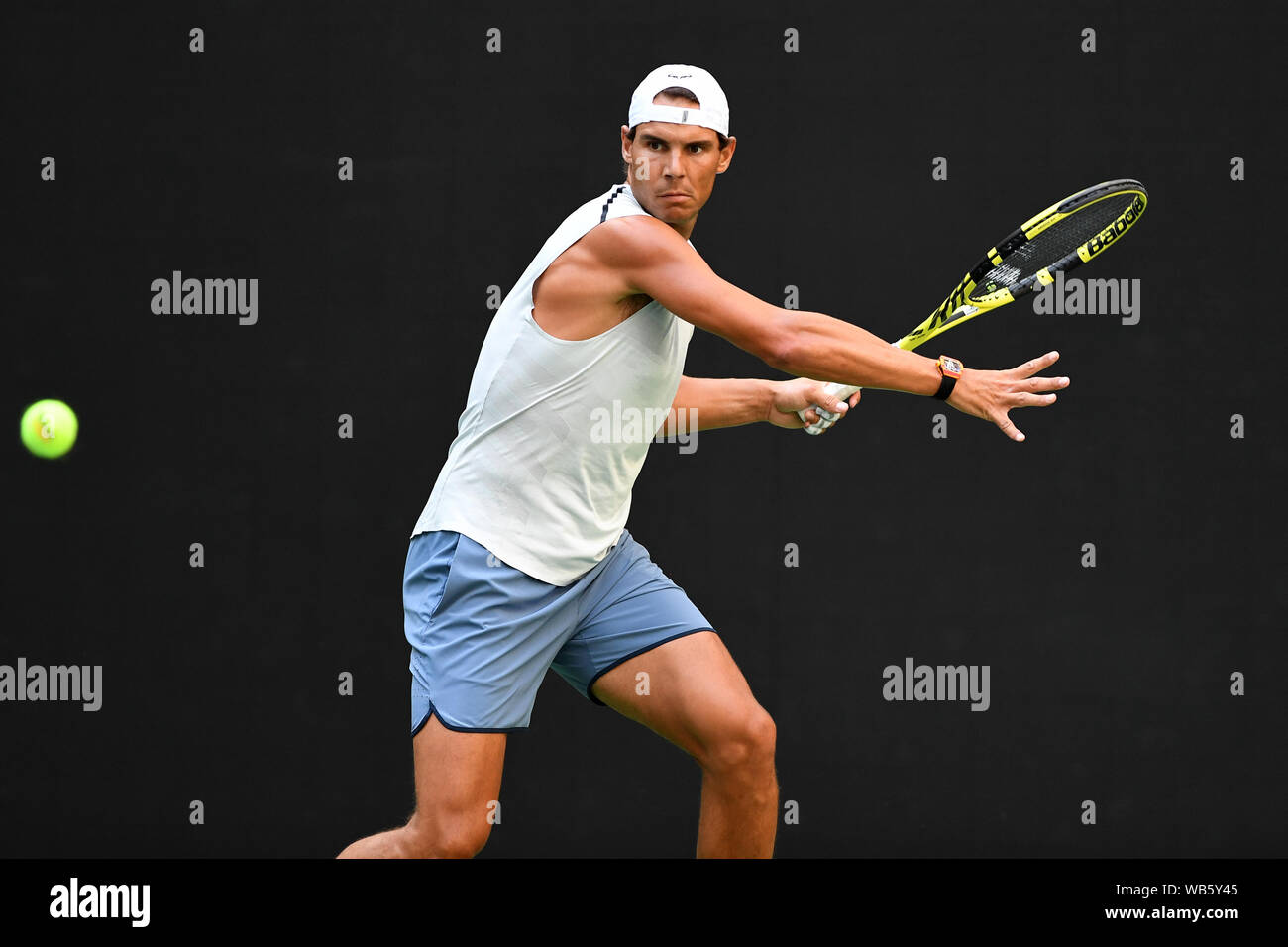 Flushing NY, USA. 24 Aug, 2019. Rafael Nadal ist auf der Praxis Gericht am USTA Billie Jean King National Tennis Center gesehen am 24. August 2019 in Flushing Queens. Credit: Larry Marano © 2019/Alamy leben Nachrichten Stockfoto