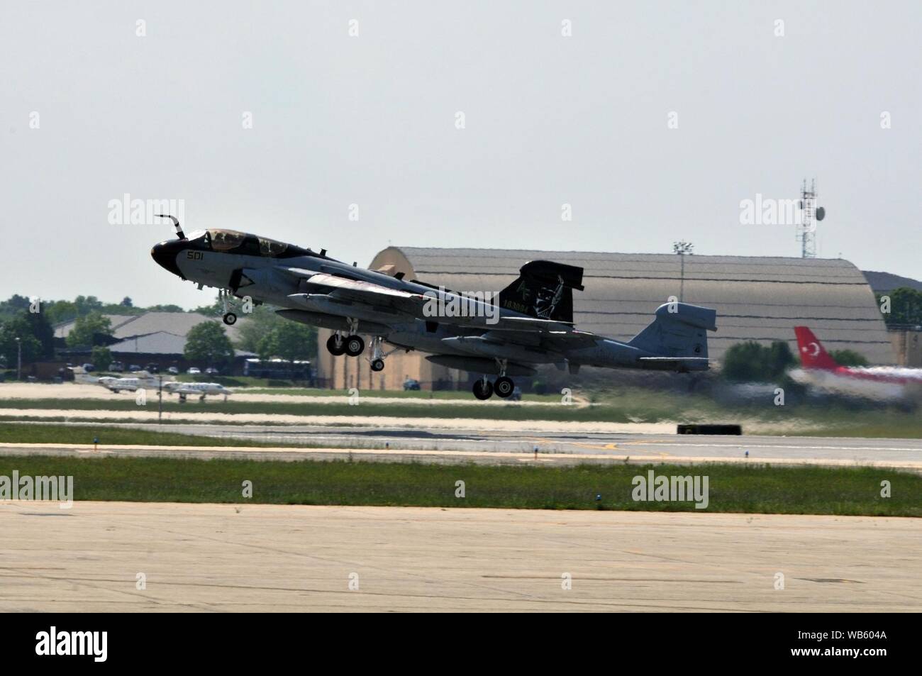 EA-6B Prowlers von VAQ-209 von NAF Andrews im Mai 2013. Stockfoto