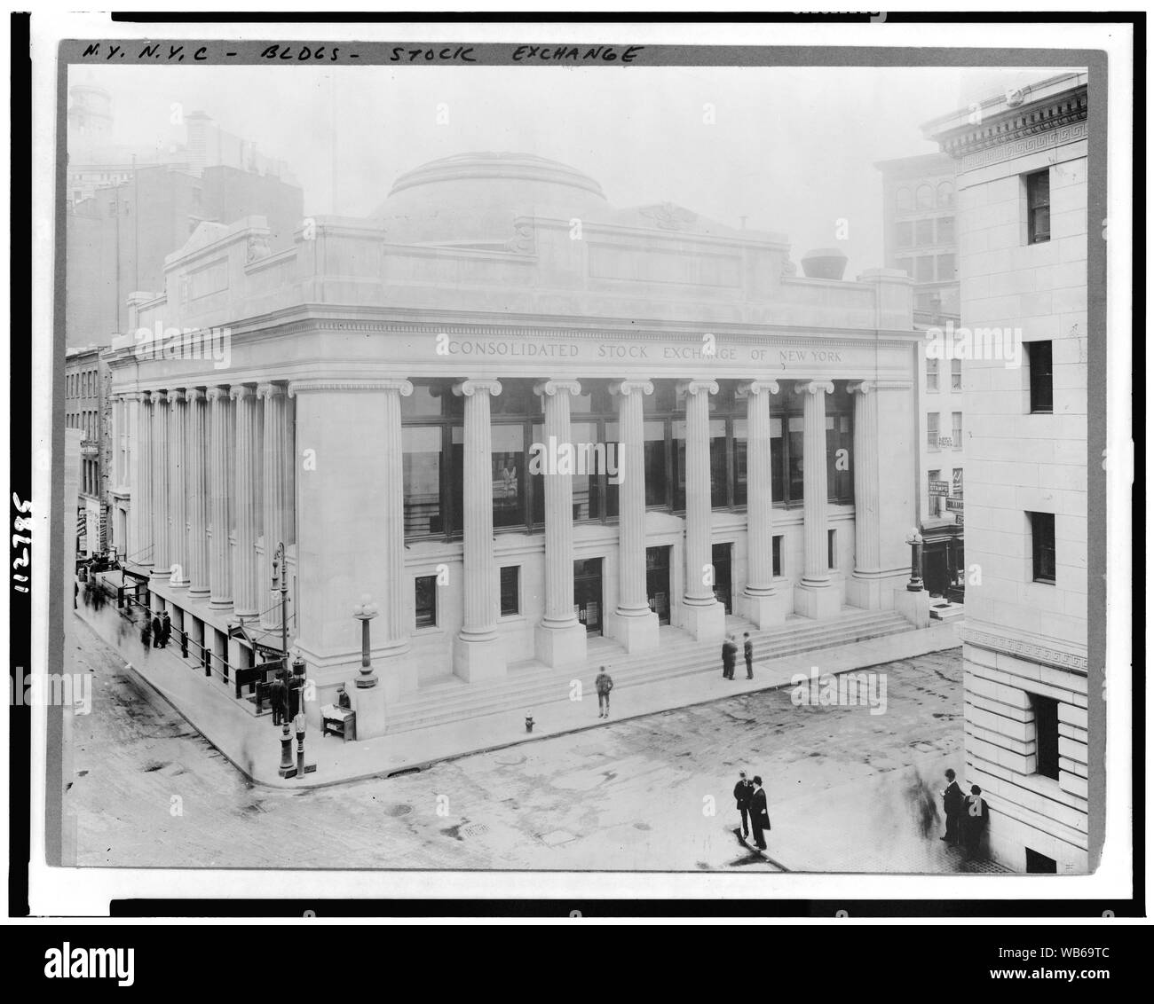 Äußere der Börse, New York City Abstract / Medium: 1 Fotoabzug. Stockfoto