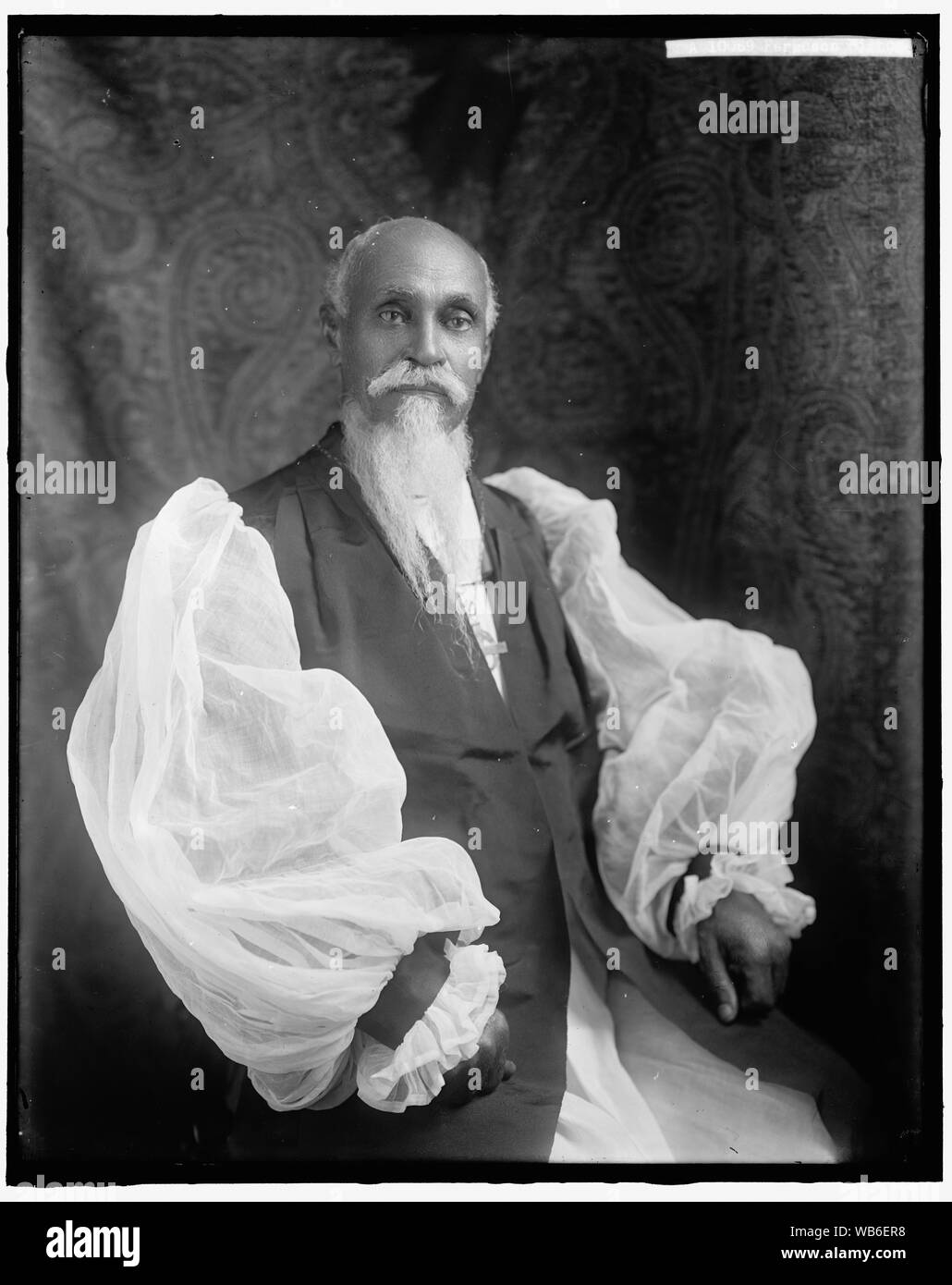 FERGUSON, Bischof Abstract / Medium: 1 Negativ: Glas; 8 x 10 in. oder kleiner Stockfoto