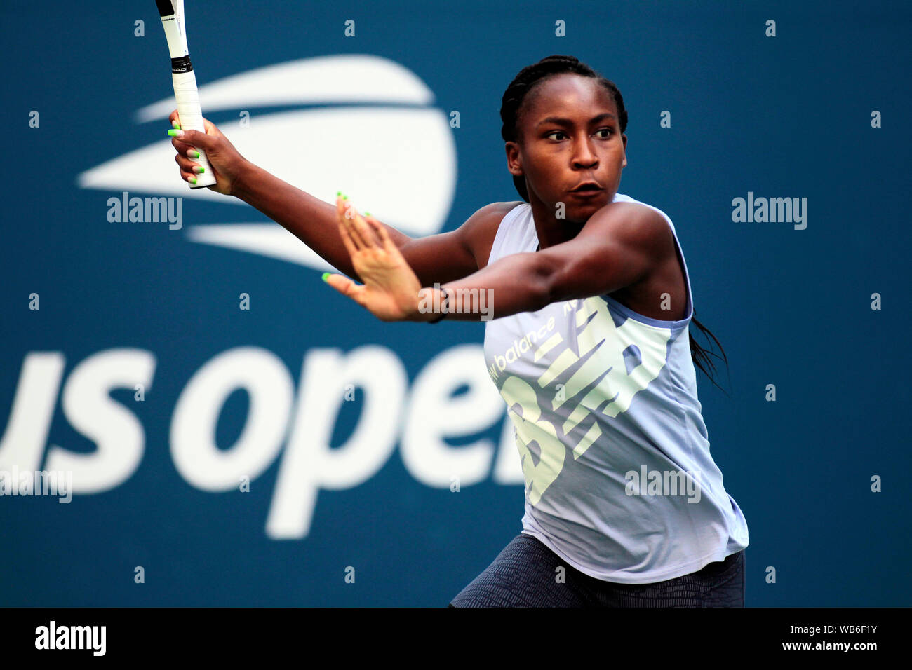 Flushing Meadows, New York, United States. 24 Aug, 2019. Cory Gauf der Vereinigten Staaten üben an der National Tennis Center in Flushing Meadows, New York in Vorbereitung auf die US Open, die am kommenden Montag beginnt. Quelle: Adam Stoltman/Alamy leben Nachrichten Stockfoto