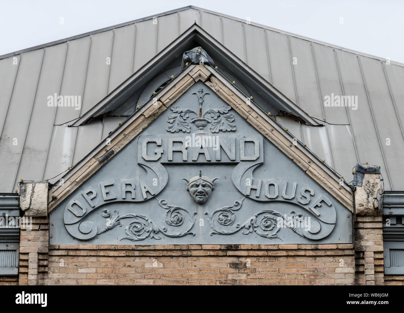 Detail der Fassade des Grand Opera House, die auch als Janey Schlachtung Briscoe Grand Opera House bekannt, im Jahr 1891 in Uvalde, Texas gebaut Stockfoto