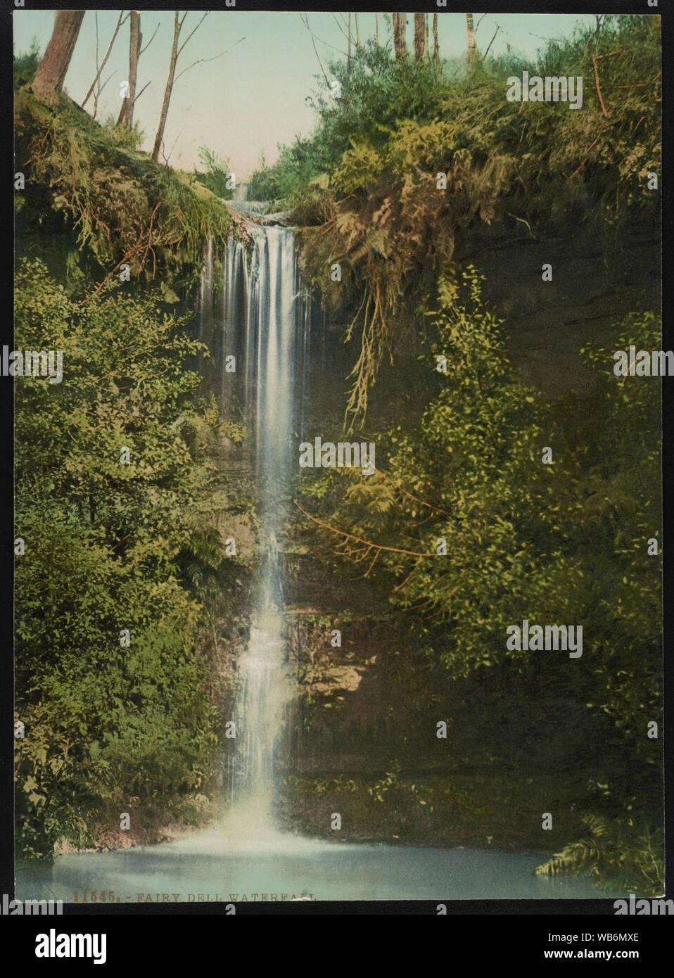 Fairy Dell Wasserfall Abstract / Medium: 1 Drucken: Farbe PHOTOCHROM; Blatt 17 x 23 cm. Stockfoto