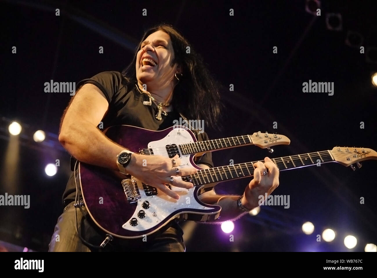 Rio de Janeiro, 30. September 2011. Gitarrist Pepeu Gomes, während seiner Show bei Rock in Rio 2011, in Rio de Janeiro, Brasilien Stockfoto