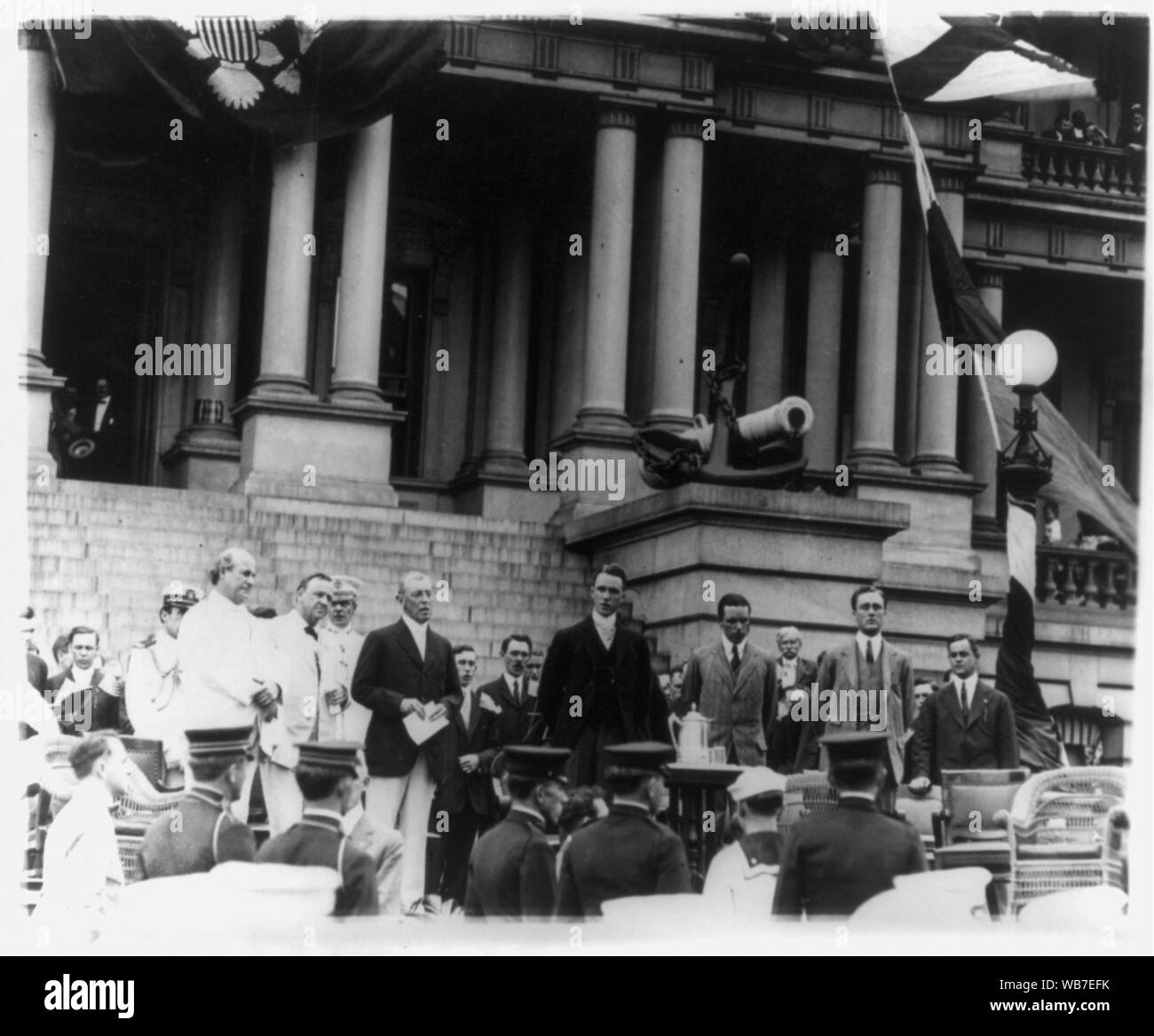 Flag Tag 1914 - Bryan, Daniels, Wilson, Breckinridge Long, Wm. Phillips, und Franklin D. Roosevelt Abstract / Medium: 1 Fotoabzug. Stockfoto