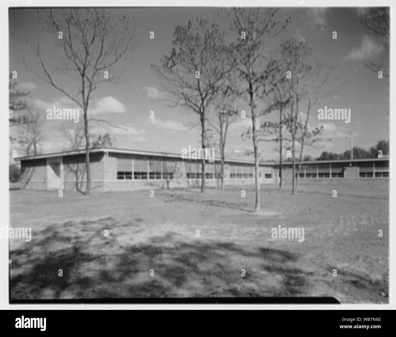 Wald Bach Grundschule, Hauppauge, Long Island. Abstract / Medium: Gottscho-Schleisner Sammlung Stockfoto