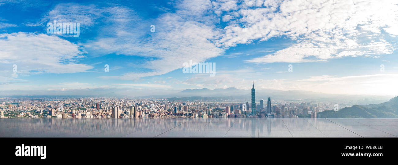 Skyline der Stadt Taipei, in der Innenstadt von Taipei, Taiwan. Stockfoto