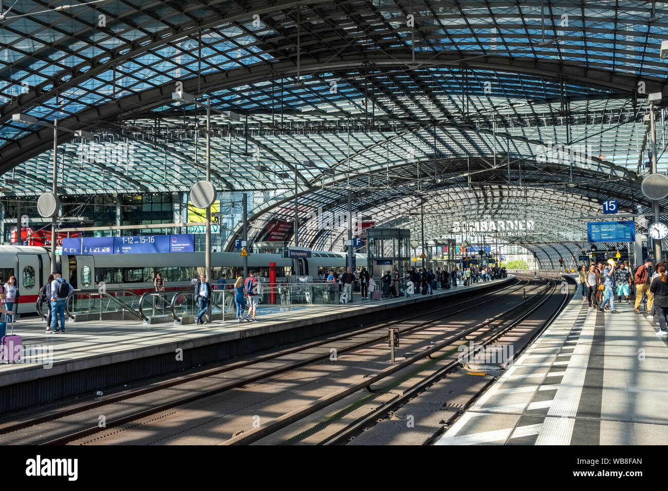 Der Berliner Hauptbahnhof Hauptbahnhof Stockfoto