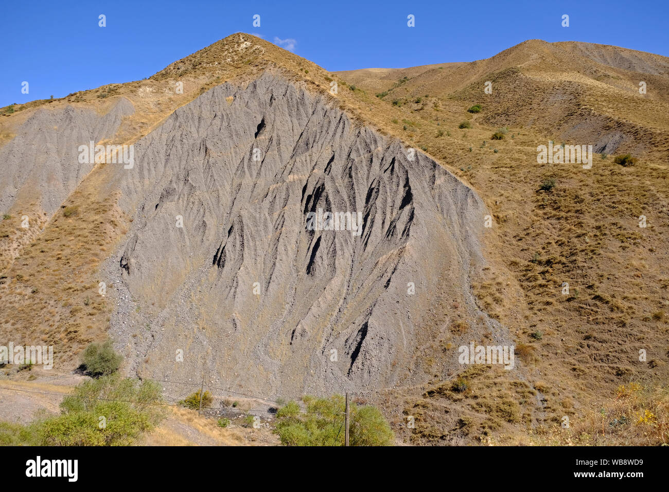 Erosion ist die geologische Prozess. Es gibt viele erodiert, in tunceli in der Türkei Stockfoto