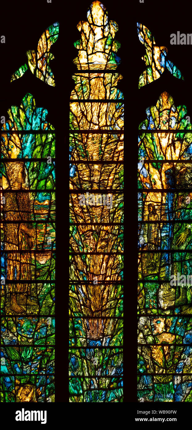 "Was sollen wir, die wir die Werke von Jesus?" SE Fenster der Kapelle von St. Katharina und St. Johannes, Tewkesbury Abbey, Gloucestershire, VEREINIGTES KÖNIGREICH Stockfoto