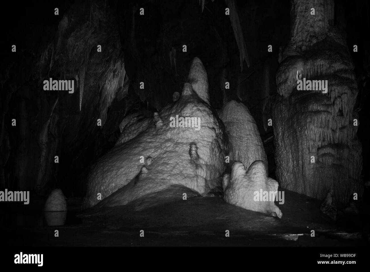 Punkva-hohle, epischen Höhlensystem mit vielen Höhle Formationen wie Stalaktiten, Stalagmiten und stalagnates, Mährischer Karst, Tschechische Republik Stockfoto