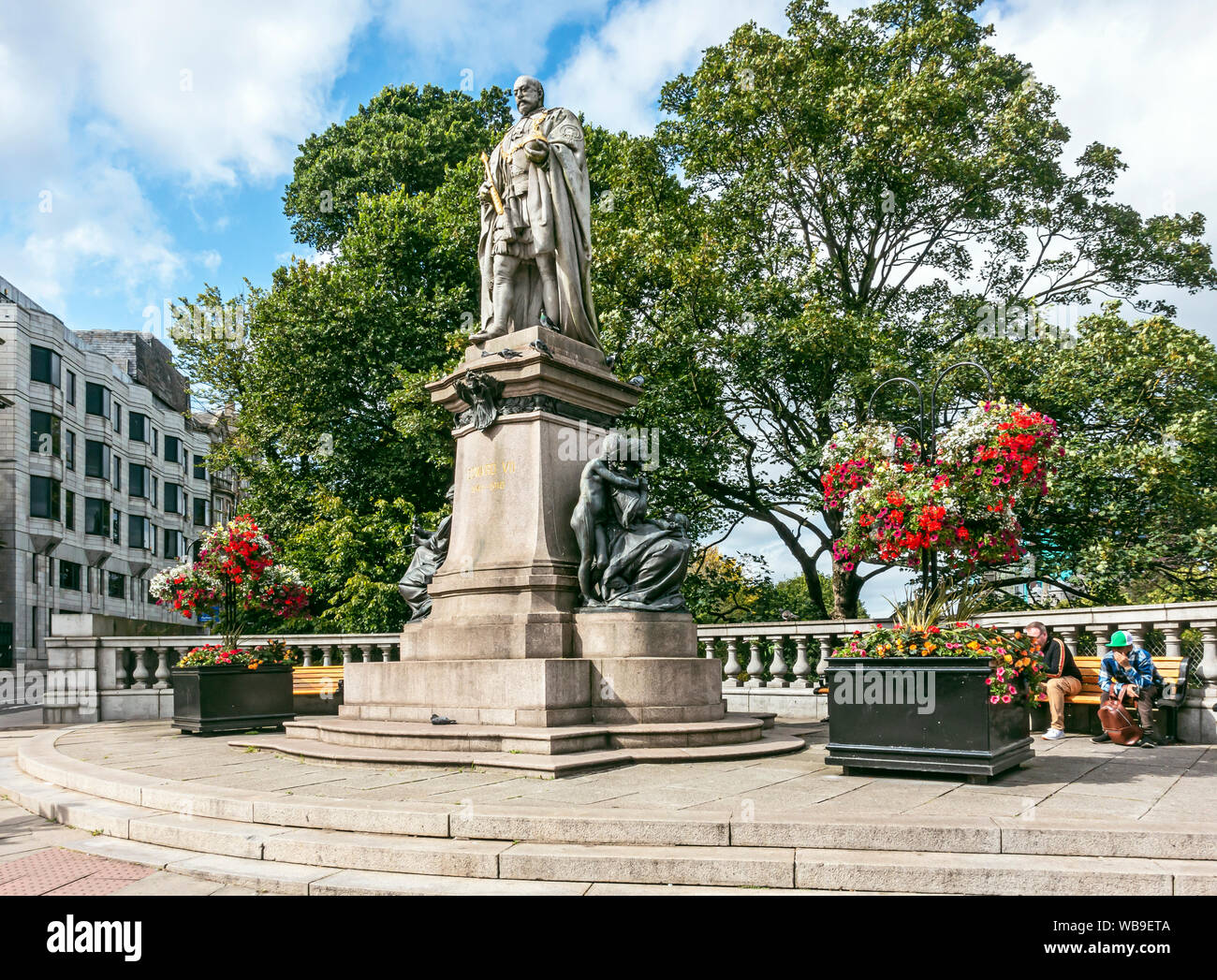 Edward VII Statue in die Union Terrace in Union Streeet Aberdeen Schottland Großbritannien Stockfoto