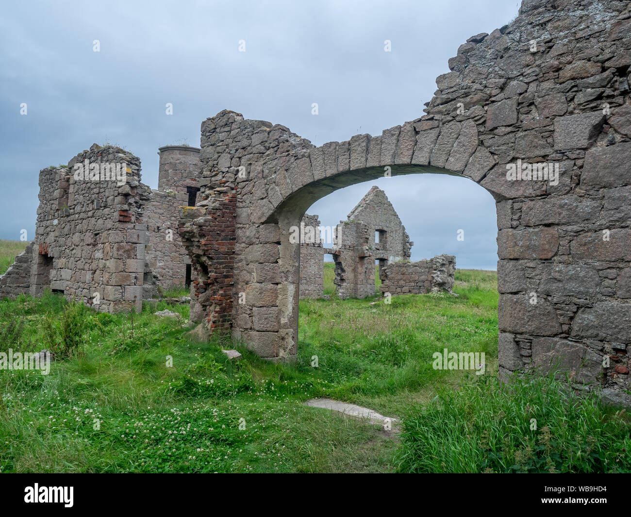 Neue Slains Castle am 25. Juli 2017 in Aberdeenshire, Schottland. Neue Slains Castle ist sagte Bram Stoker Dracula inspiriert zu haben zu schreiben. Stockfoto