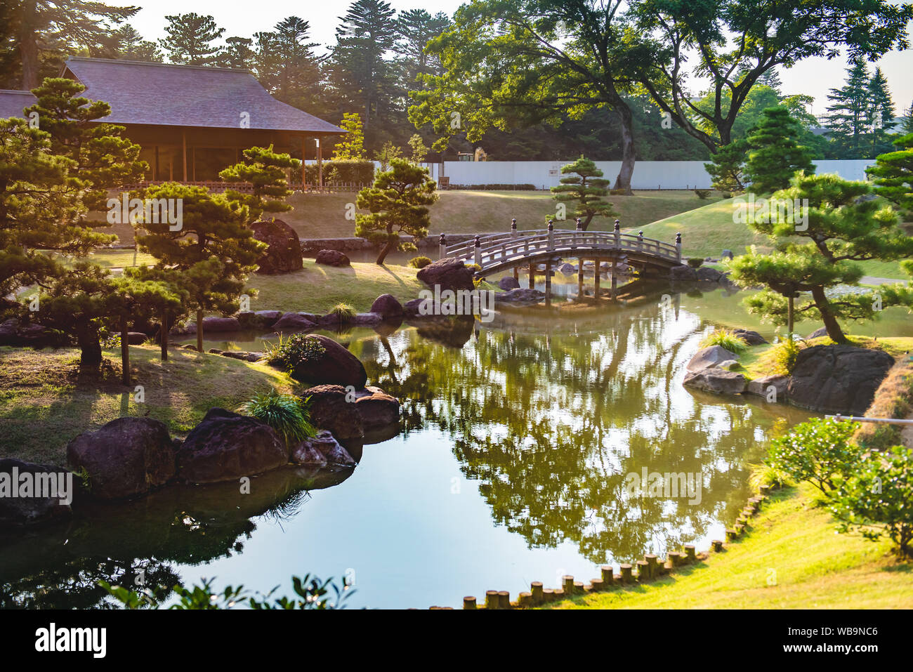 Japanischer Garten (Gyokusen Inmaru Garten) in Kanazawa Castle, Präfektur Ishikawa, Japan Stockfoto