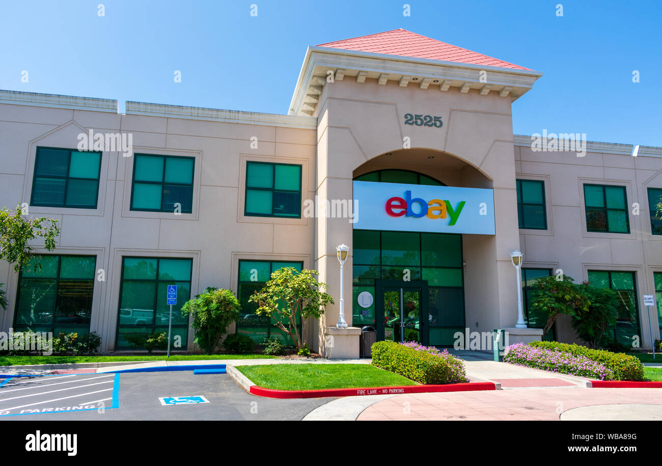 EBay campus Fassade und Büro Eingang im Silicon Valley. eBay. ist ein multinationales e-commerce Corporation Stockfoto