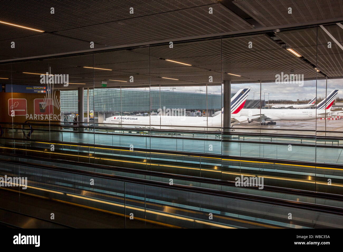 AIR FRANCE FLUGZEUGE AM FLUGHAFEN ROISSY Stockfoto