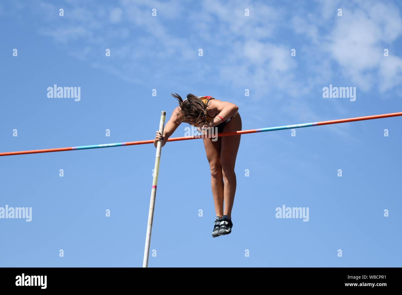 Birmingham, Großbritannien. 25 August, 2019. Jade IVE von Sutton & District in Aktion während der Frauen Stabhochsprung an der Muller britischen Leichtathletik WM Alexander Stadium, Birmingham, England Stockfoto
