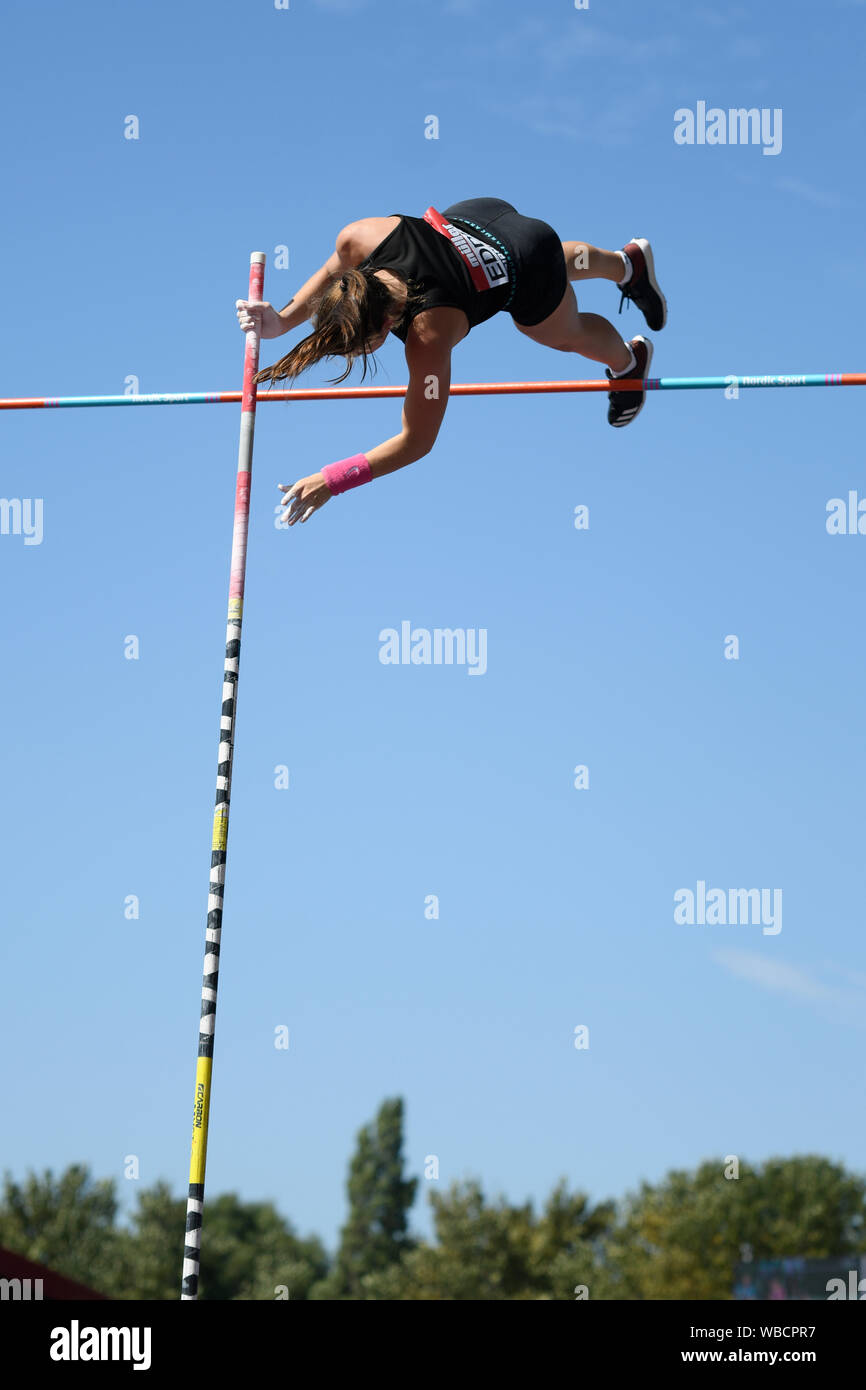 Birmingham, Großbritannien. 25 Aug, 2019. Elizabeth EDDEN der BIRCHFIELD HARRIES in Aktion während der Frauen Stabhochsprung an der Muller britischen Leichtathletik WM Alexander Stadium, Birmingham, England Stockfoto