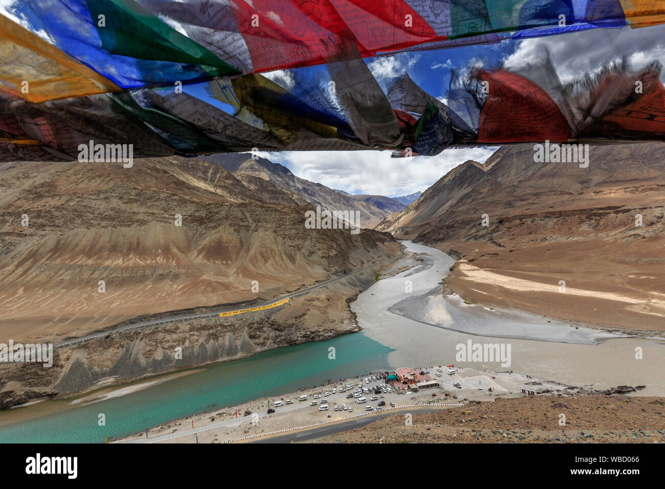 Zusammenfluss von Zanskar und Indus in Leh, Ladakh, Indien Stockfoto