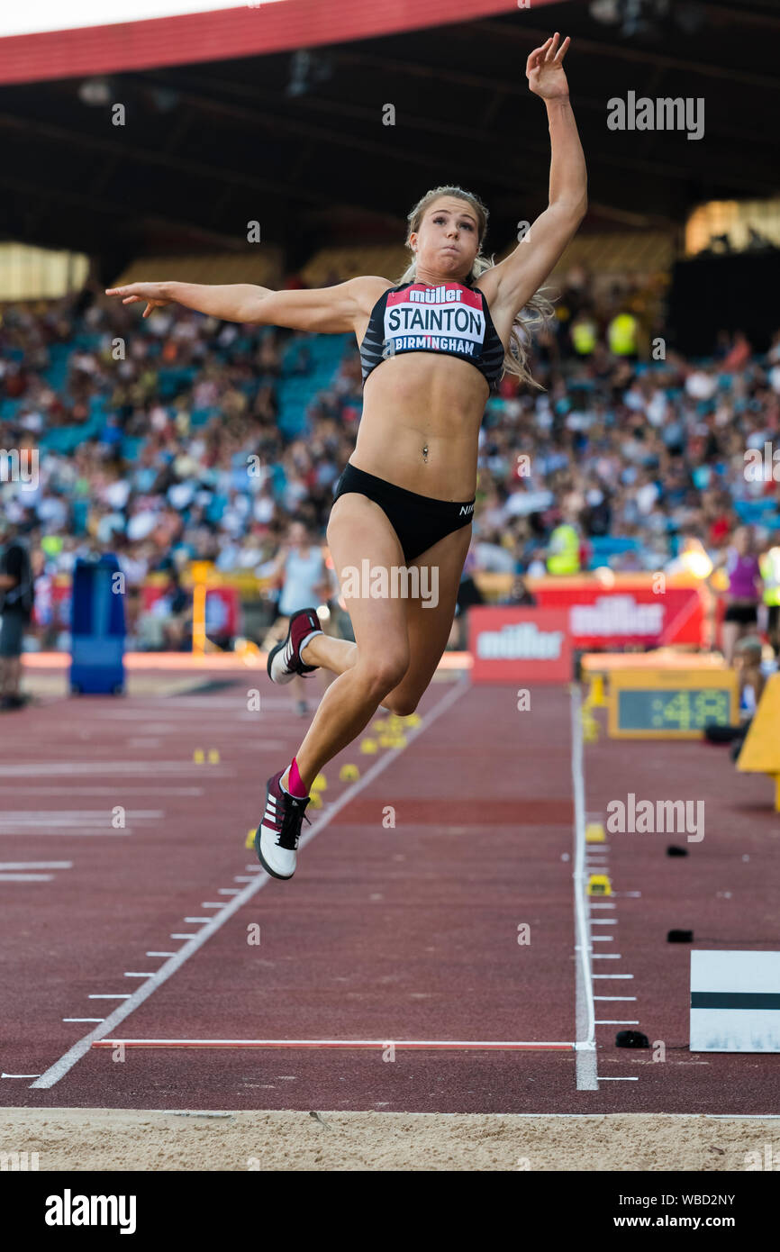 Birmingham, Großbritannien. 25 August, 2019. Katie STAINTON der BIRCHFIELD HARRIES in Aktion während der Frauen Weitsprung am Muller britischen Leichtathletik WM Alexander Stadium, Birmingham, England Stockfoto