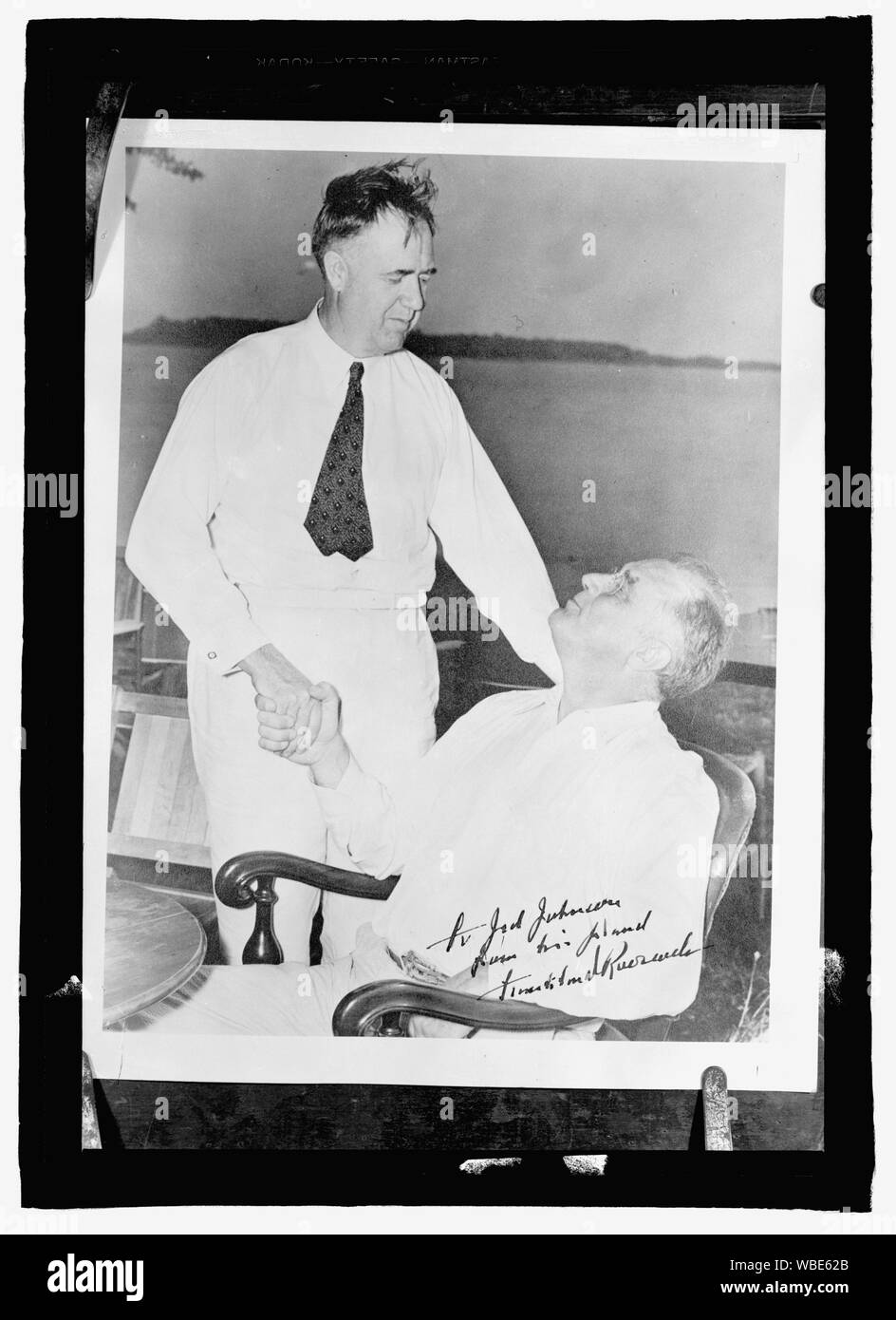 Franklin D. Roosevelt Abstract / Medium: 1 Negativ: Sicherheit Film; 5 x 7 in. oder kleiner Stockfoto Franklin D. Roosevelt Abstract / Medium: 1 Negativ: Sicherheit Film; 5 x 7 in. oder kleiner Stockfoto